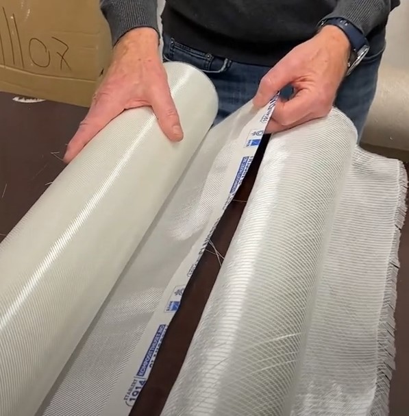 Kompositter, praktisk båtmekking med herdeplast og fiber - Se video her