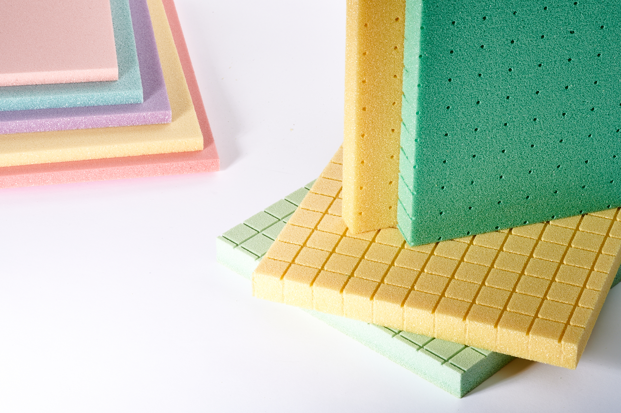 Komposittmaterialer og utstyr for industri og produksjon